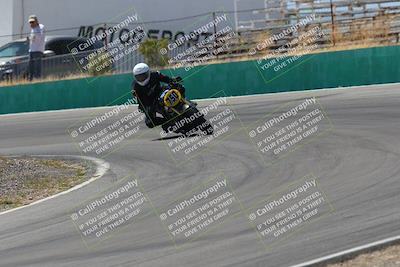 media/Apr-20-2025-AHRMA (Sun) [[393a79c373]]/Race/Group 8/Turn 4b/